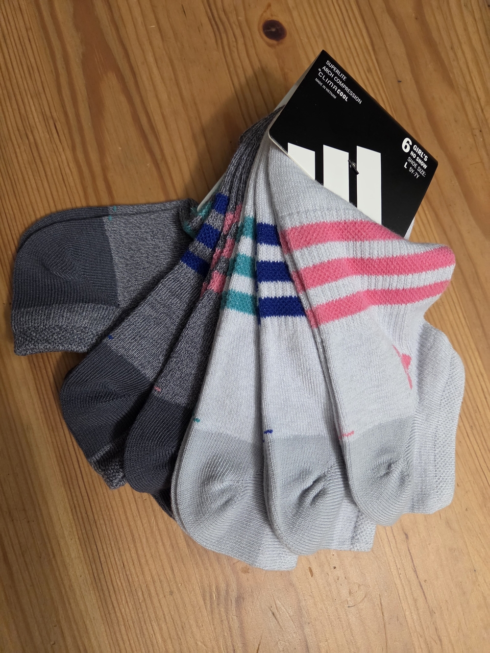 adidas Women's-Girls 6-Pack Low Cut Socks in Gray, White, Pink, Blue, Teal
